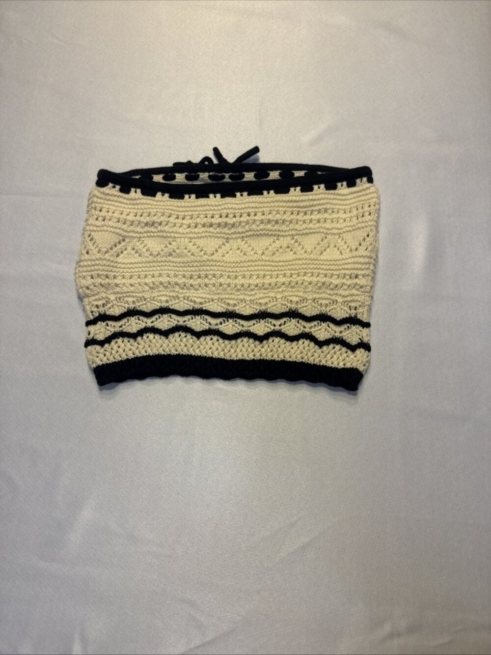 Womens Hollister Black And Cream Crochet Tube Top With Tie Size XS - Picture 2 of 5